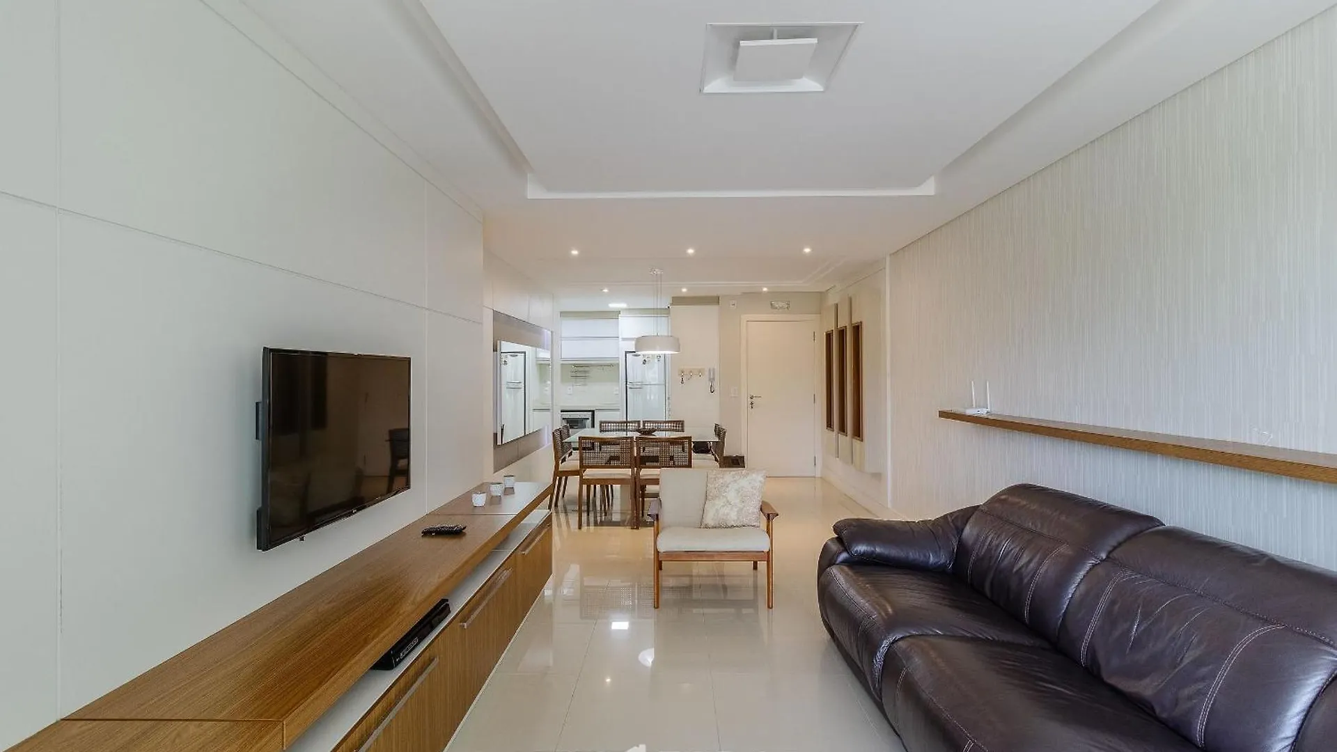 Apto Em Cond. C/ Acesso A Praia E Piscina Ave0232 Florianopolis Apartment