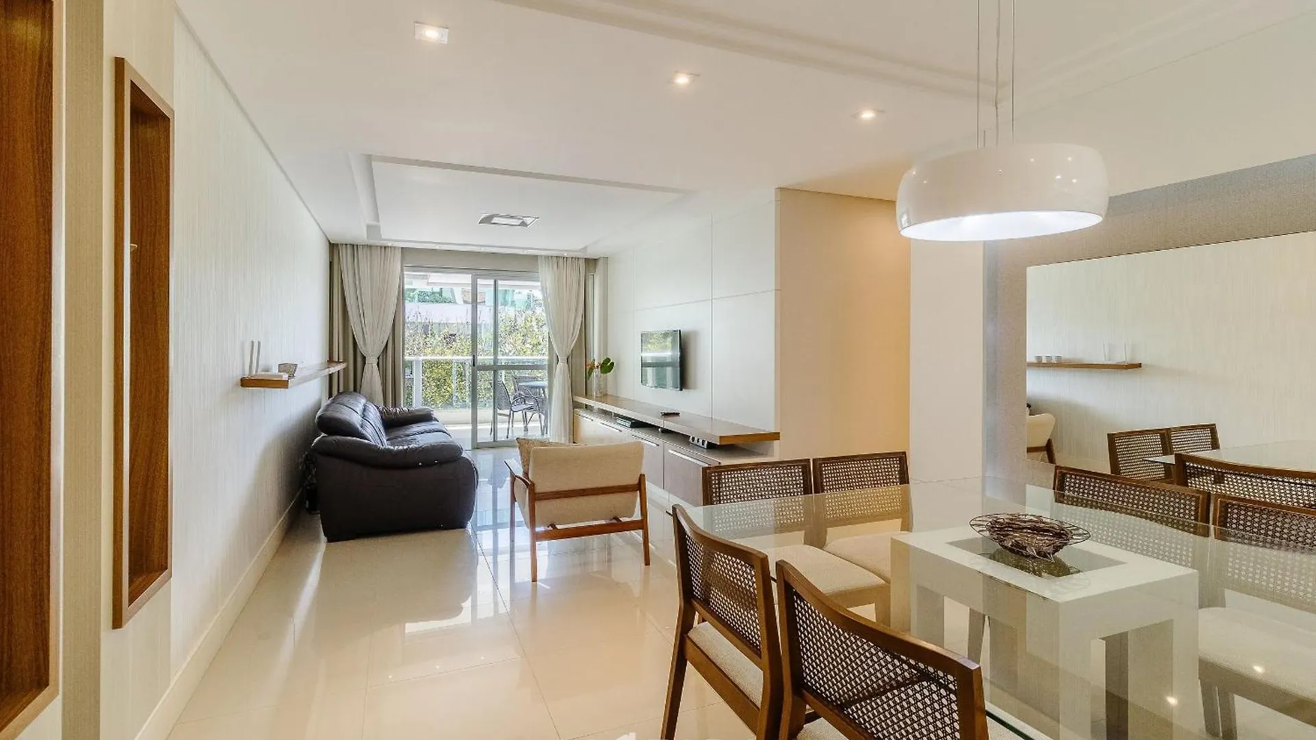 Apartment Apto Em Cond. C/ Acesso A Praia E Piscina Ave0232 Florianopolis Brazil