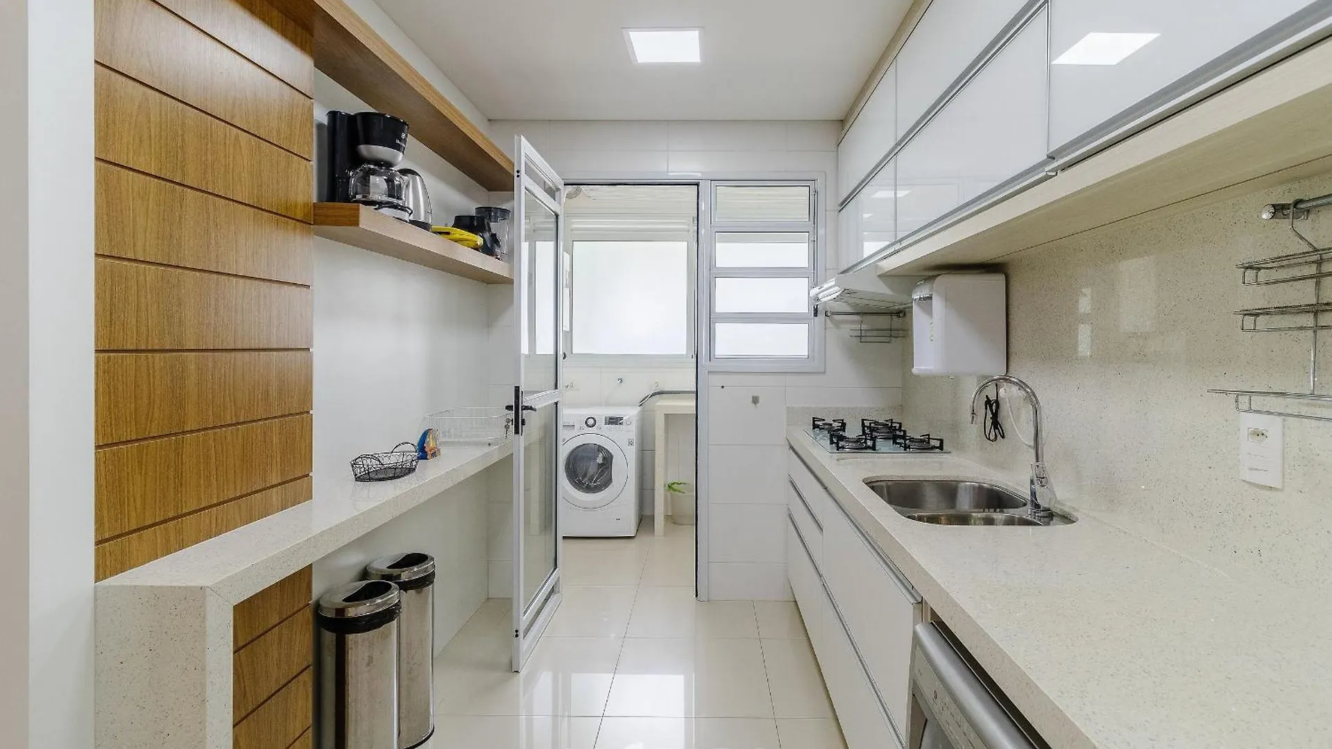 Apto Em Cond. C/ Acesso A Praia E Piscina Ave0232 Florianópolis 巴西
